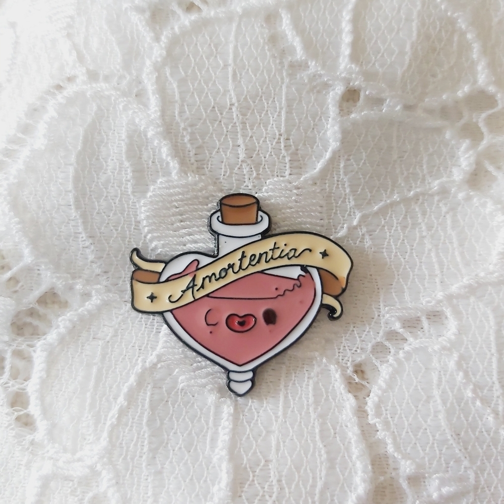 🖤3/$20 Last One❗Harry Potter Potion Enamel Pin